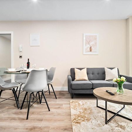 New Luxury Two Bedroom Apartment - City Centre - Netflix - Wifi - Top Rated - Jq 8Ah 伯明翰 外观 照片