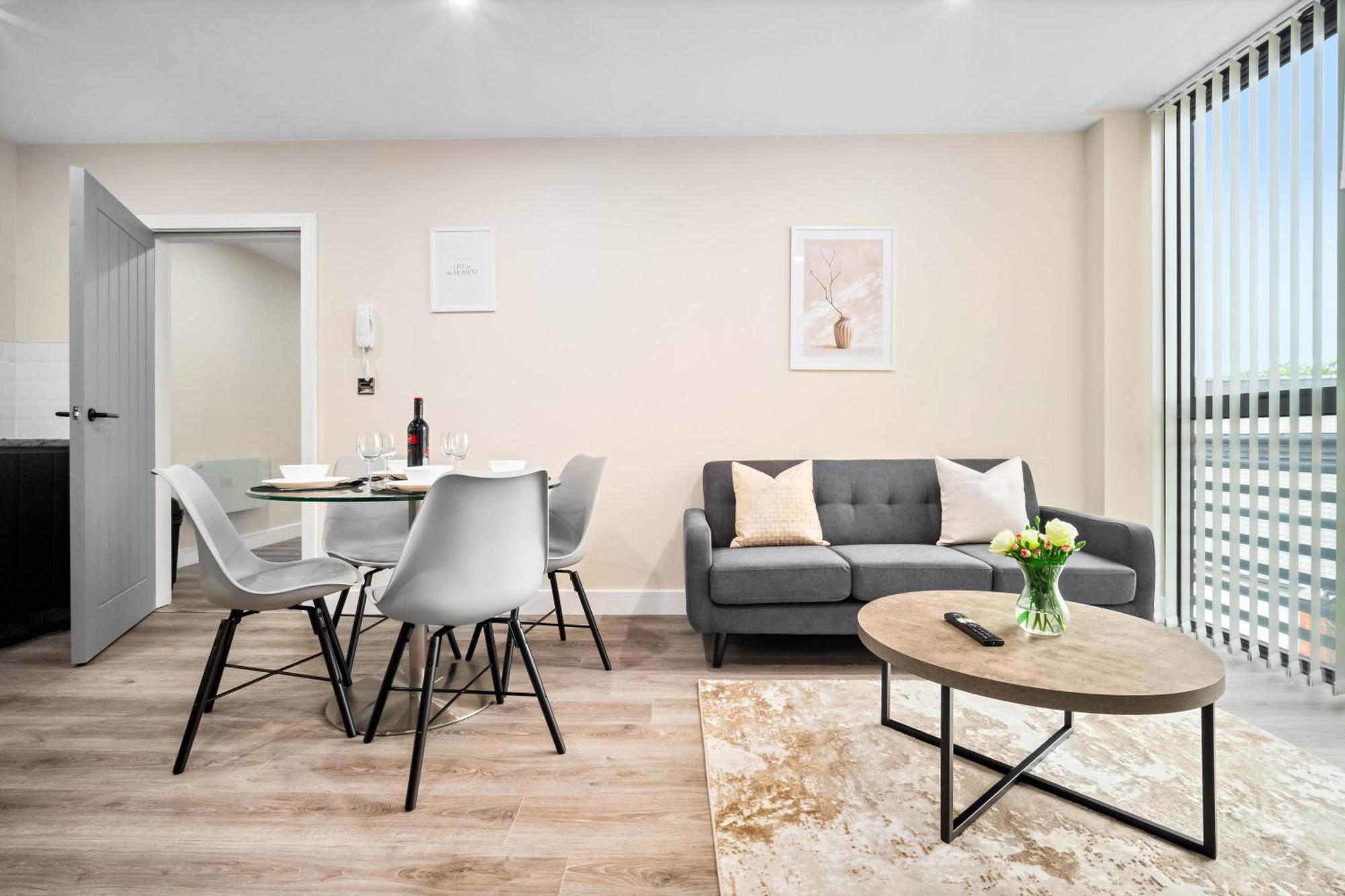 New Luxury Two Bedroom Apartment - City Centre - Netflix - Wifi - Top Rated - Jq 8Ah 伯明翰 外观 照片