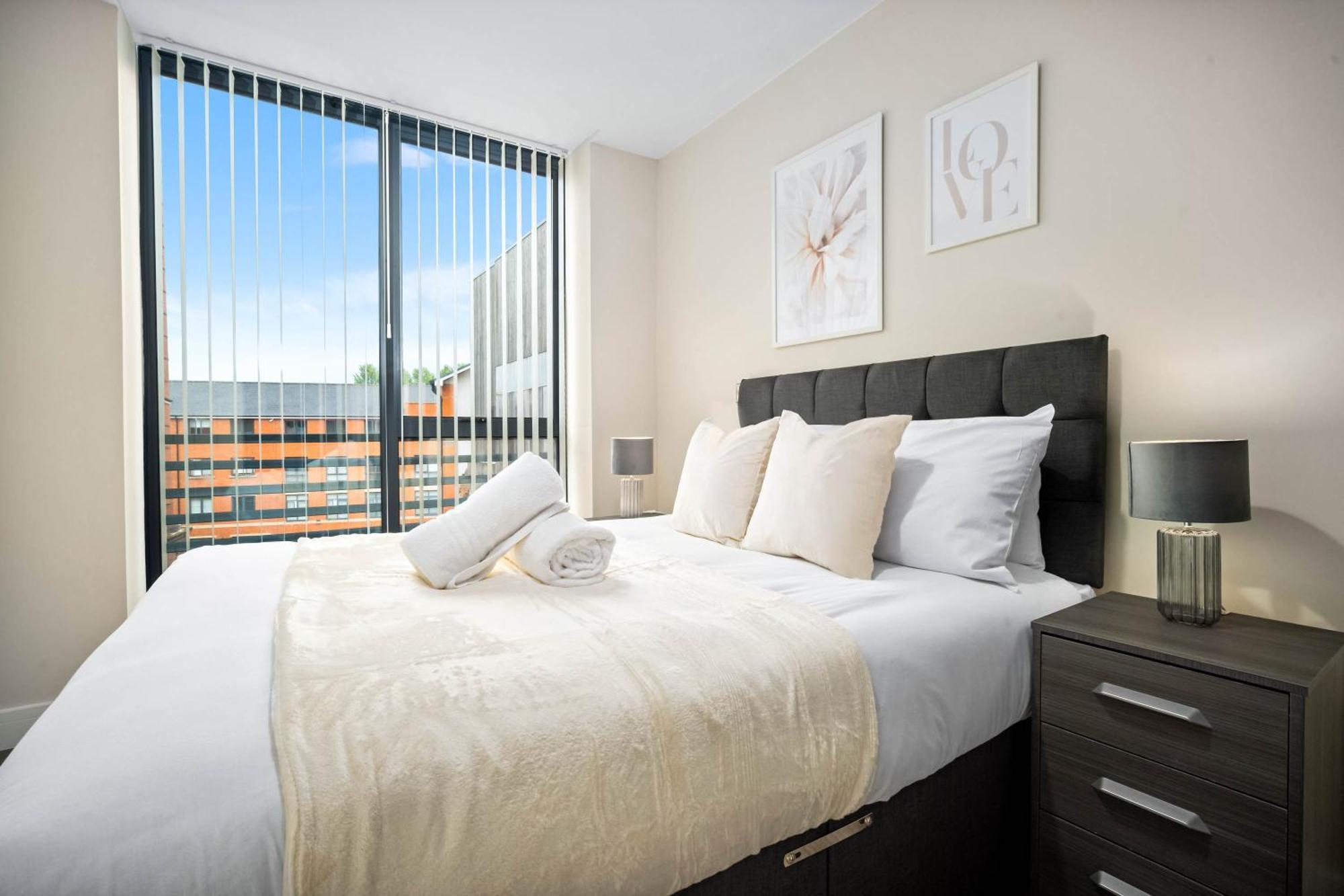 New Luxury Two Bedroom Apartment - City Centre - Netflix - Wifi - Top Rated - Jq 8Ah 伯明翰 外观 照片
