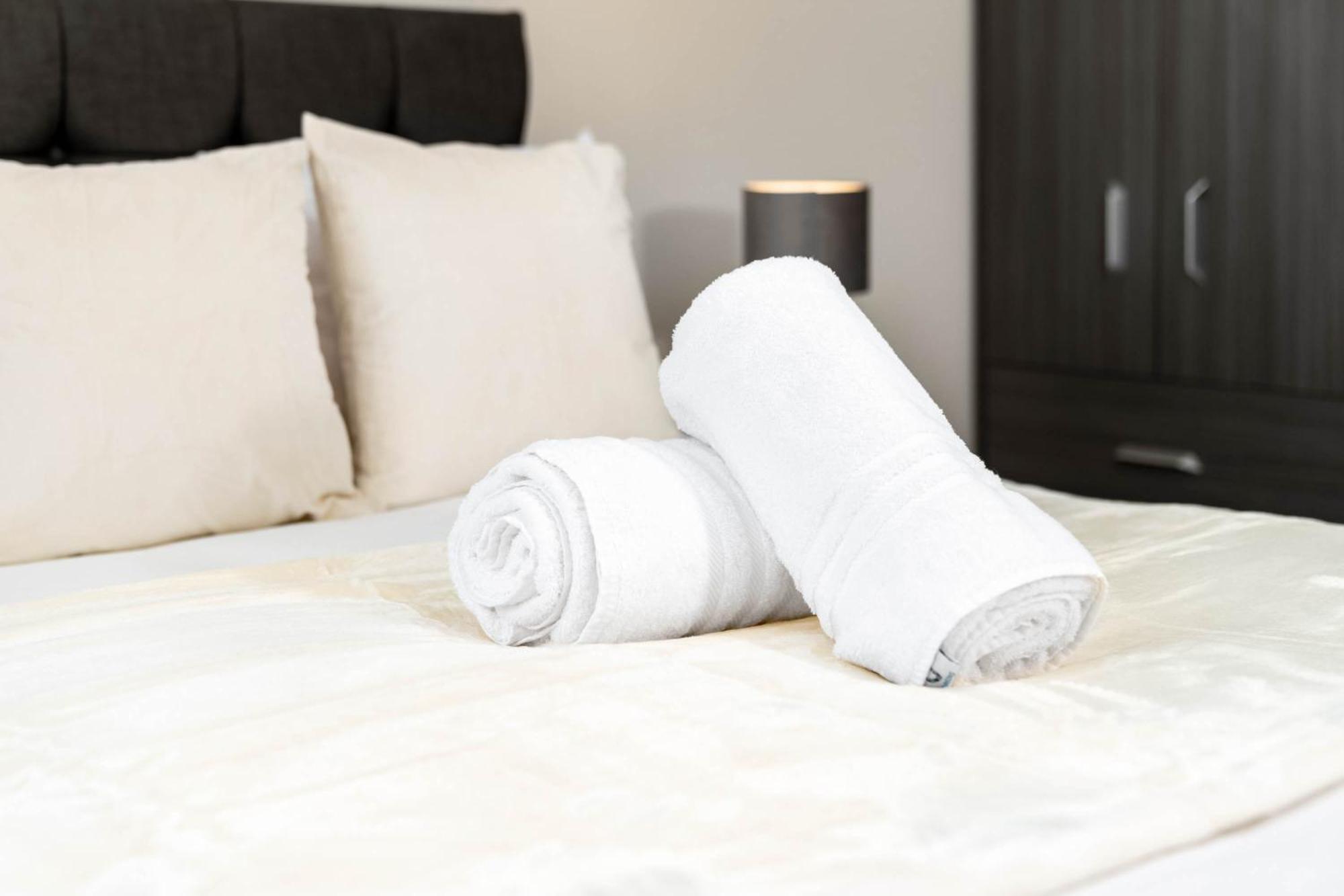 New Luxury Two Bedroom Apartment - City Centre - Netflix - Wifi - Top Rated - Jq 8Ah 伯明翰 外观 照片